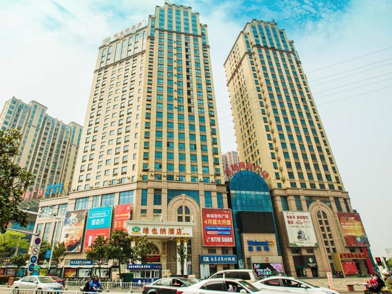 Vienna Hotel Rugao Zhengxiang Square Exterior foto